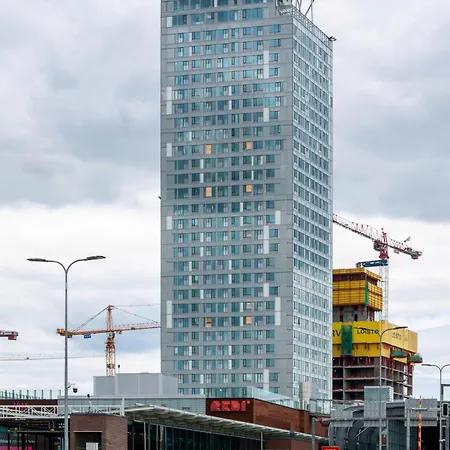 18th Floor High Point 1 Bdr With View - Free Garage Parking *