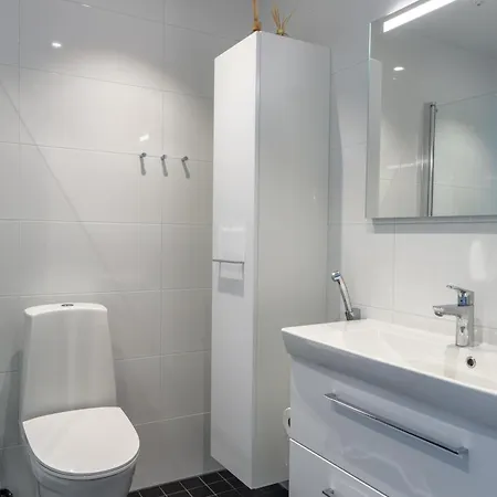 18th Floor High Point 1 Bdr With View - Free Garage Parking Apartment Helsinki